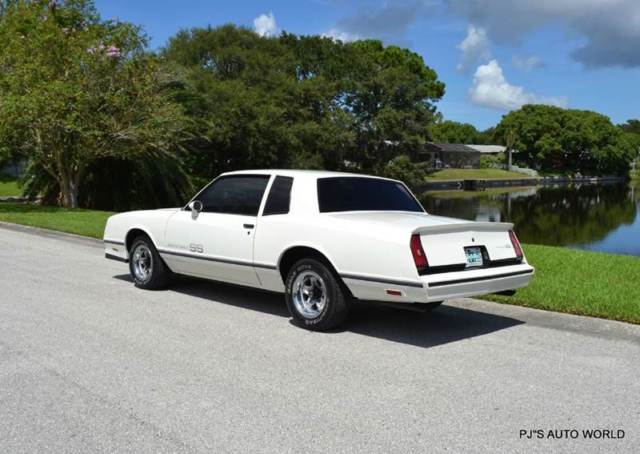 1983 chevrolet monte carlo sport 18,887 miles white coupe 8 cylinder engine 5.0l