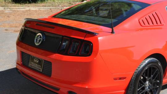 2014 Ford Mustang v6