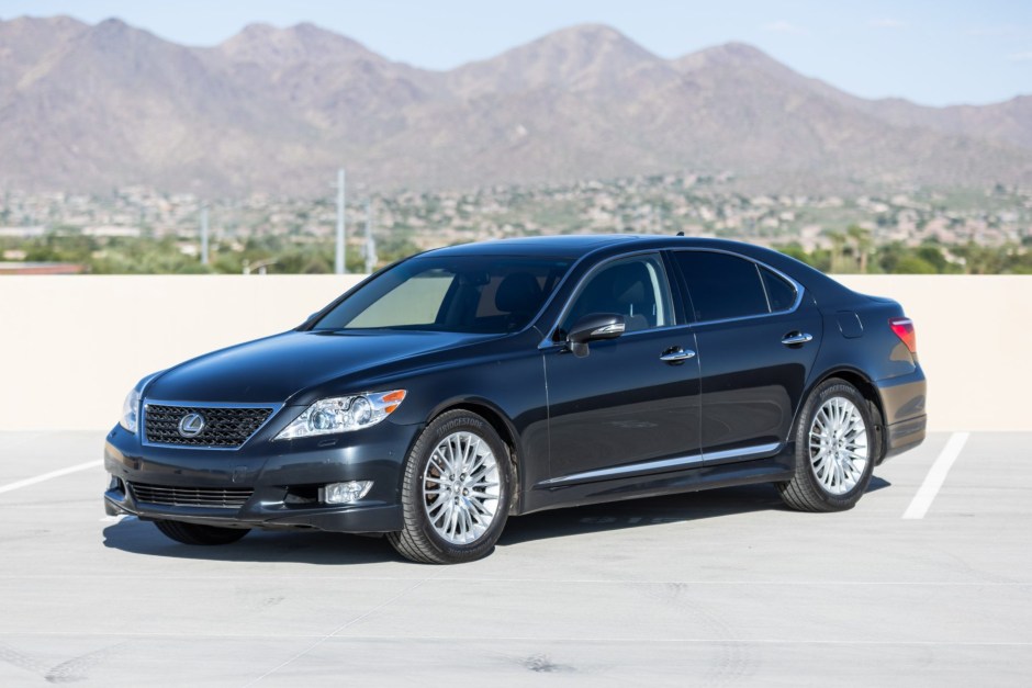 2011 lexus ls460 sport