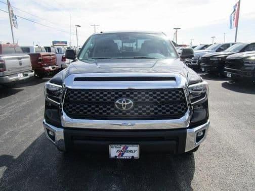 2019 toyota tundra sr5 in davenport, iowa