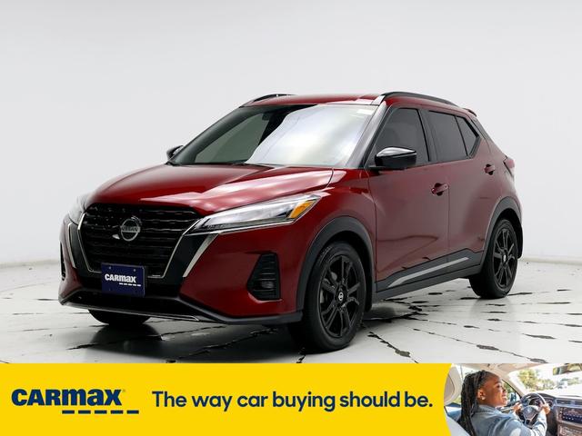 2021 nissan kicks sr