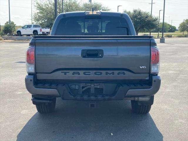 2022 toyota tacoma trd sport