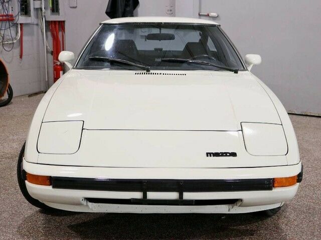 1982 mazda rx-7 69000 miles white coupe 1.2l rotary engine