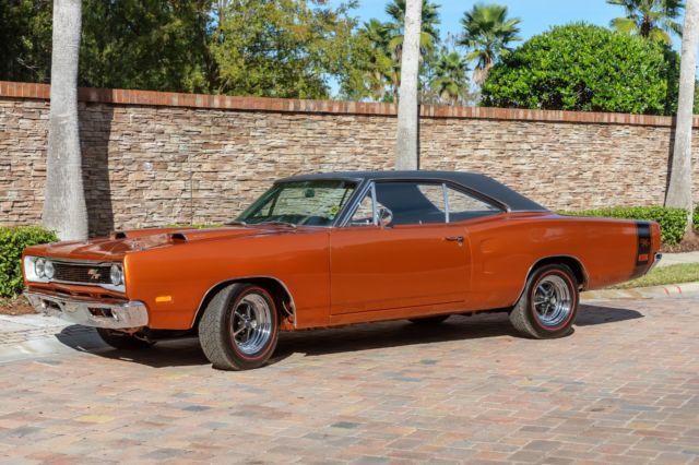 1969 dodge coronet rt - matching #'s 440 big block - 59,748 original miles