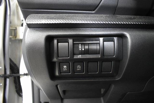 2022 subaru crosstrek base