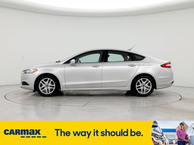 2014 ford fusion se