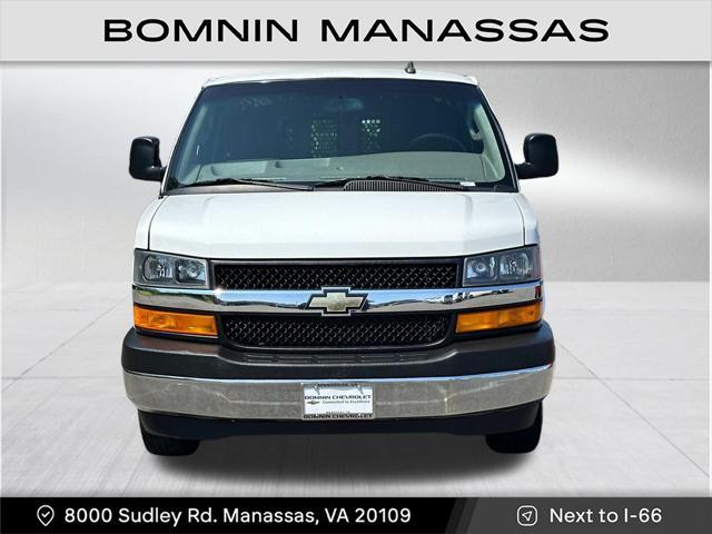 2022 chevrolet express 2500 rwd 2500 regular wheelbase wt
