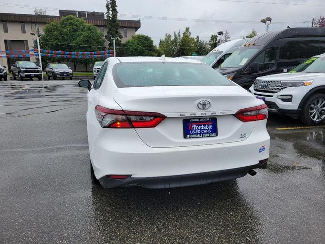 2023 toyota camry le