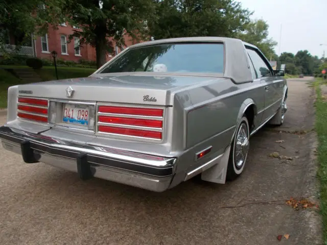 1982 chrysler cordoba v-8 2 door hardtop excellent condition low miles