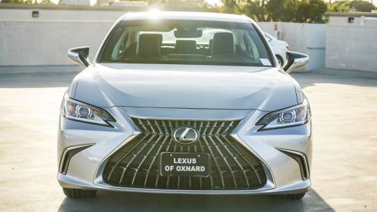 2024 Lexus ES