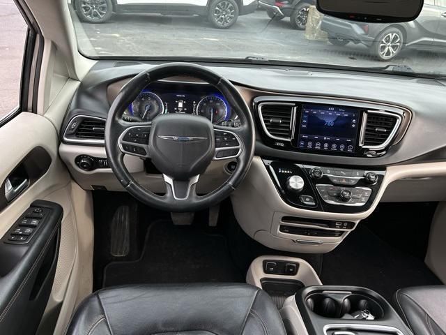 2018 chrysler pacifica touring-l plus