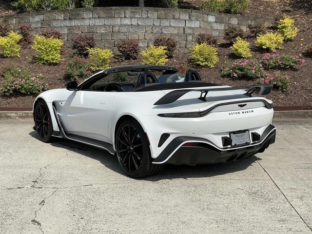 2023 aston martin vantage v12 roadster