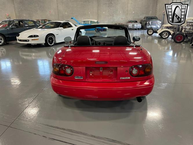 1990 mazda mx-5 miata in o'fallon, illinois