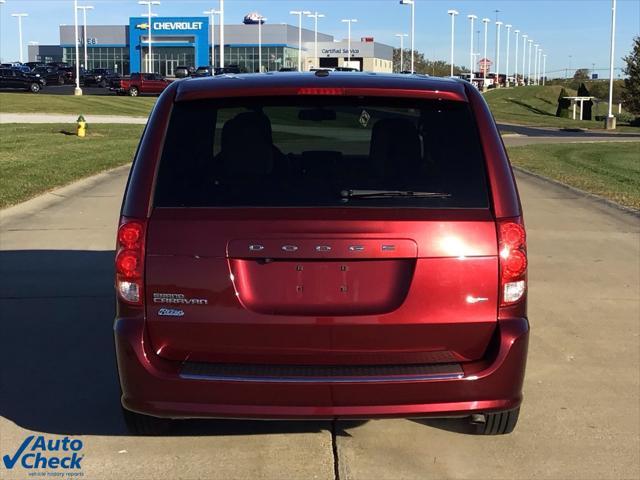 2017 dodge grand caravan gt