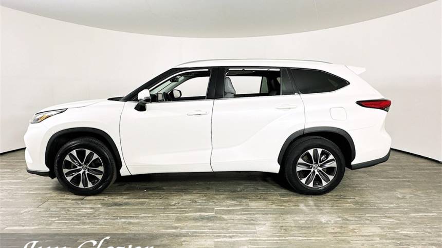 2020 toyota highlander xle