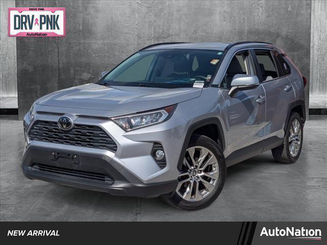 2019 toyota rav4 xle