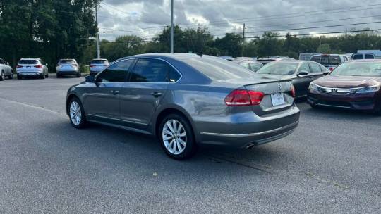 2013 Volkswagen Passat (North America and China) sel