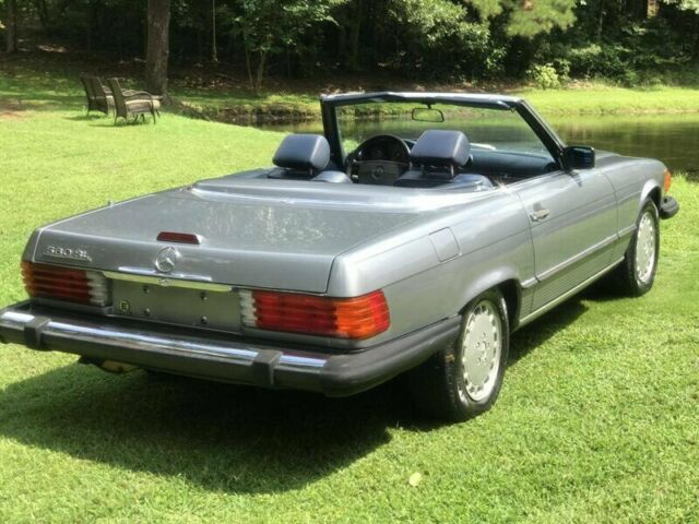 1989 mercedes-benz sl-class, gray with 101359 miles available now!