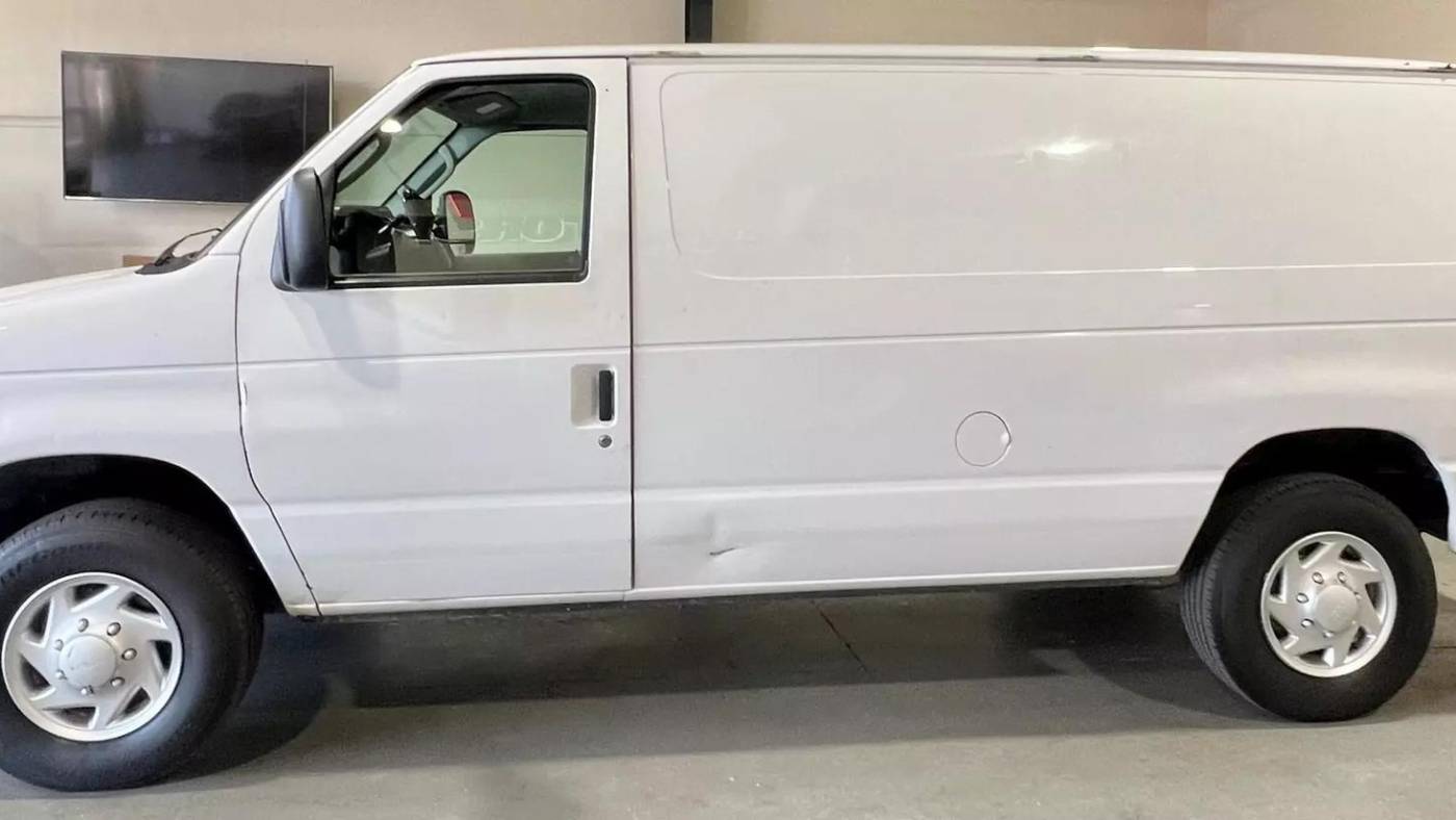 2012 ford e-series e-250