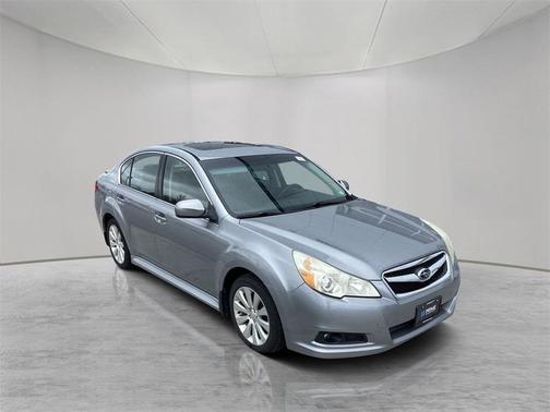 2011 subaru legacy in saint louis, missouri