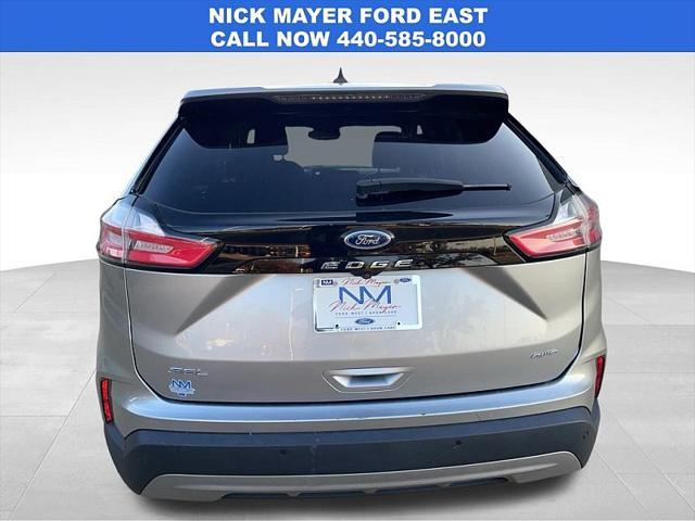2022 ford edge sel