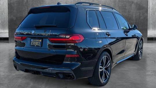 2021 BMW X7