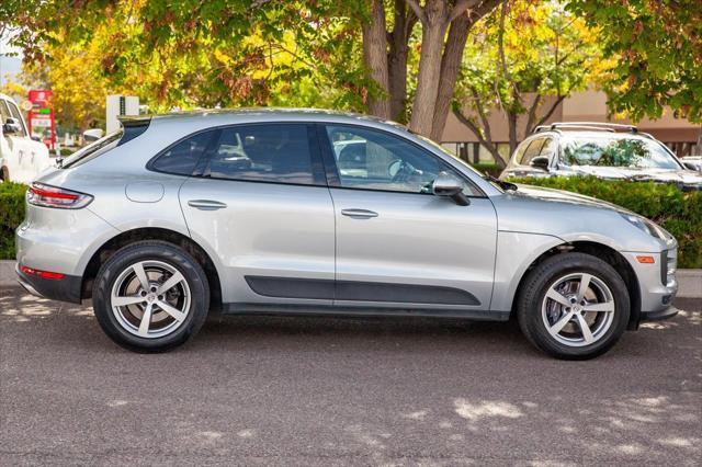 2021 porsche macan base