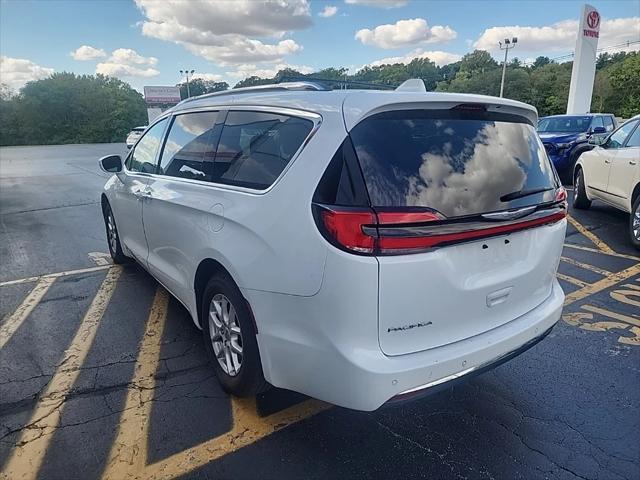 2021 chrysler pacifica touring l