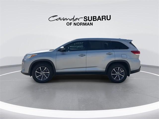 2019 toyota highlander xle