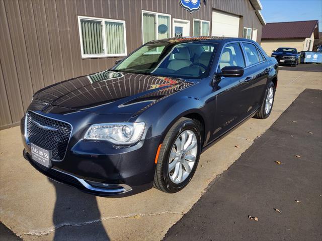 2016 chrysler 300 s