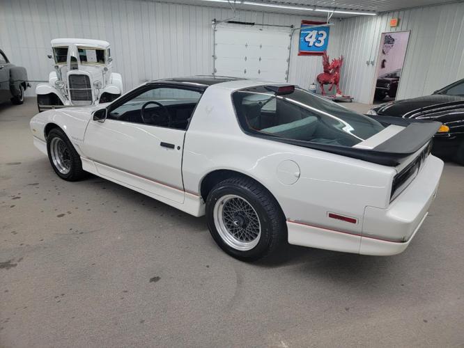 1986 pontiac firebird in nashville, illinois