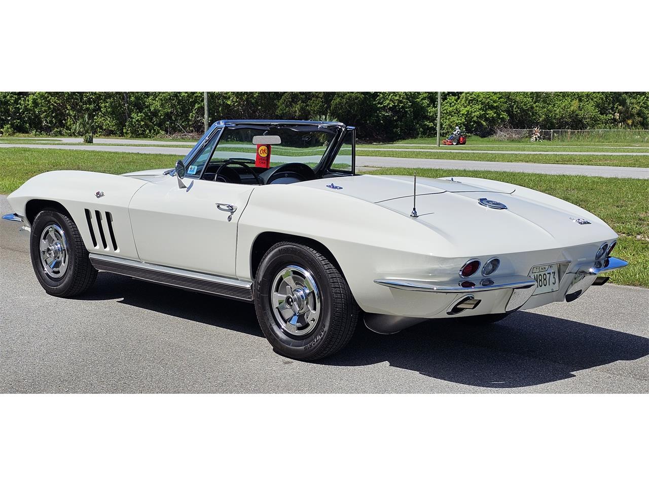 1966 chevrolet corvette stingray
