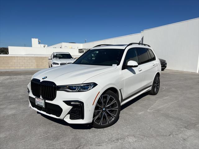 2021 bmw x7 m50i