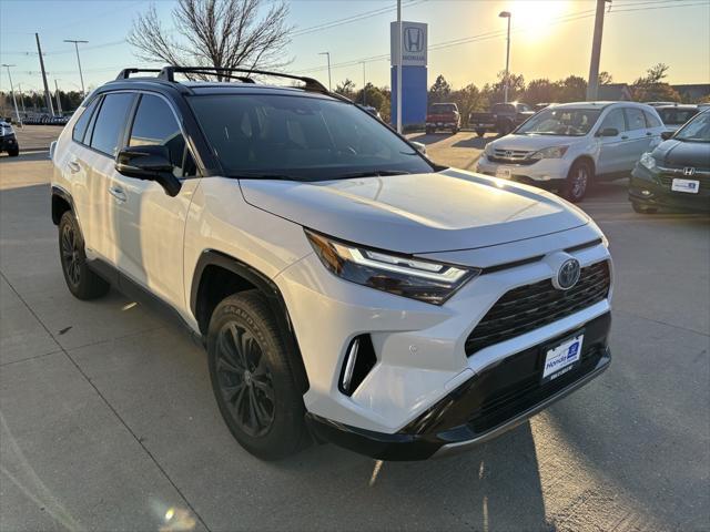 2024 toyota rav4 hybrid se