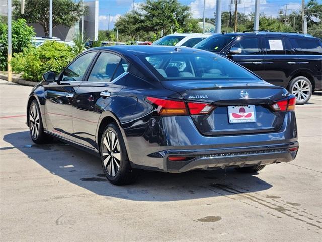2022 nissan altima 2.5 sv