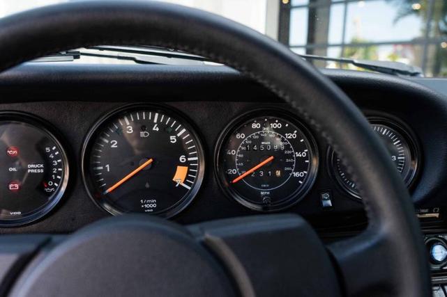 1984 porsche 911 carrera