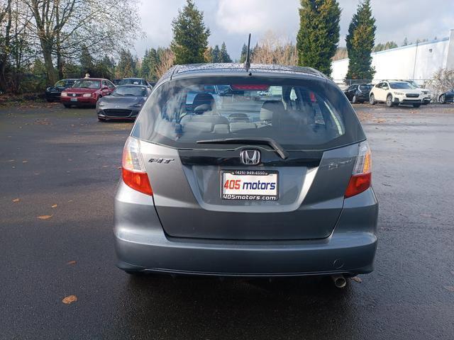 2013 honda fit base