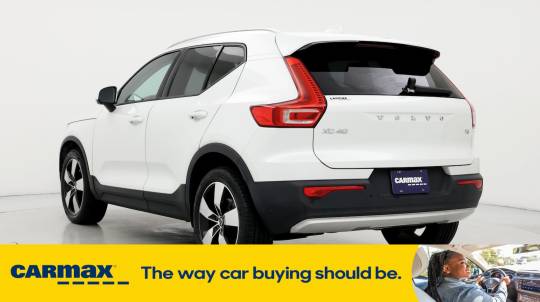 2021 Volvo XC40