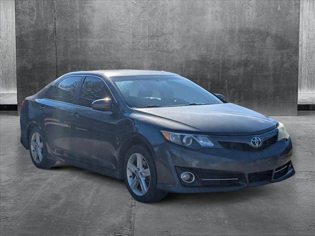 2014 toyota camry se