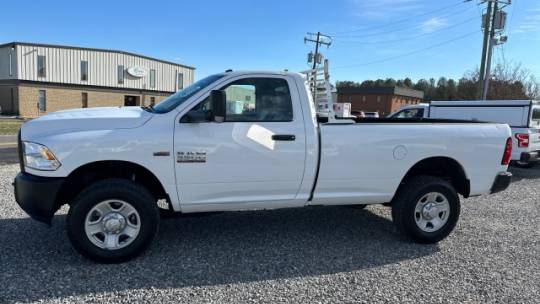 2016 RAM se