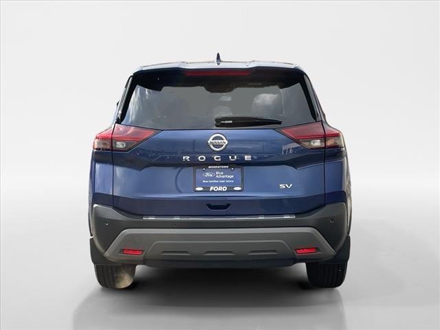2021 nissan rogue sv