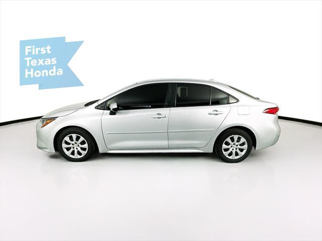 2022 toyota corolla le