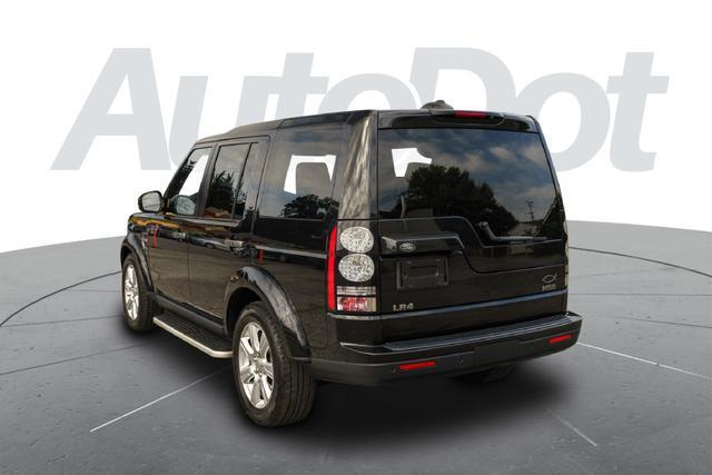 2016 land rover lr4 base
