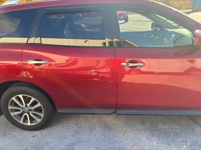 2013 nissan pathfinder sv