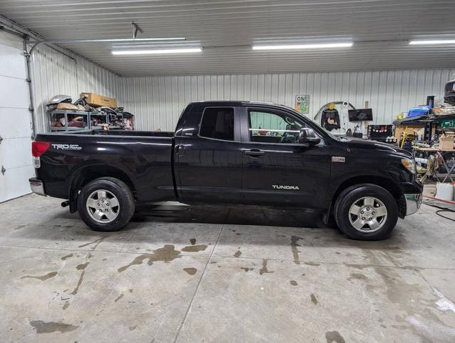 2010 toyota tundra