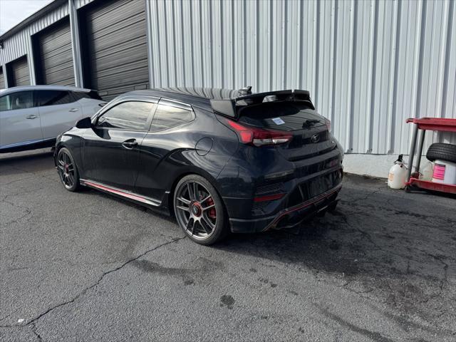 2021 hyundai veloster base