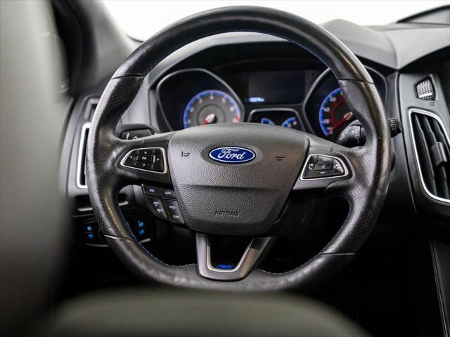 2017 ford focus rs base