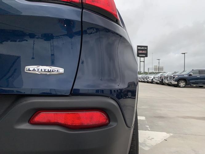 used 2018 jeep cherokee fwd latitude plus d'lberville, ms 39540 for sale in biloxi, mississippi