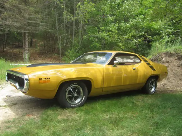 1971 plymouth roadrunner 340 4 speed n96 air grabber gtx