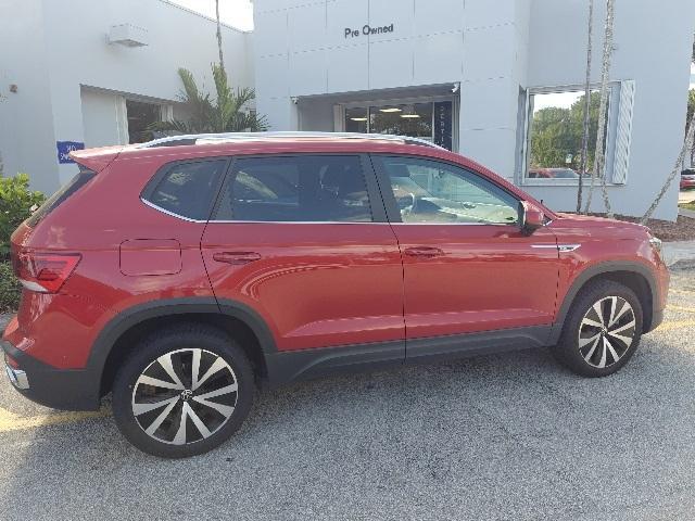 2022 volkswagen taos 1.5t se